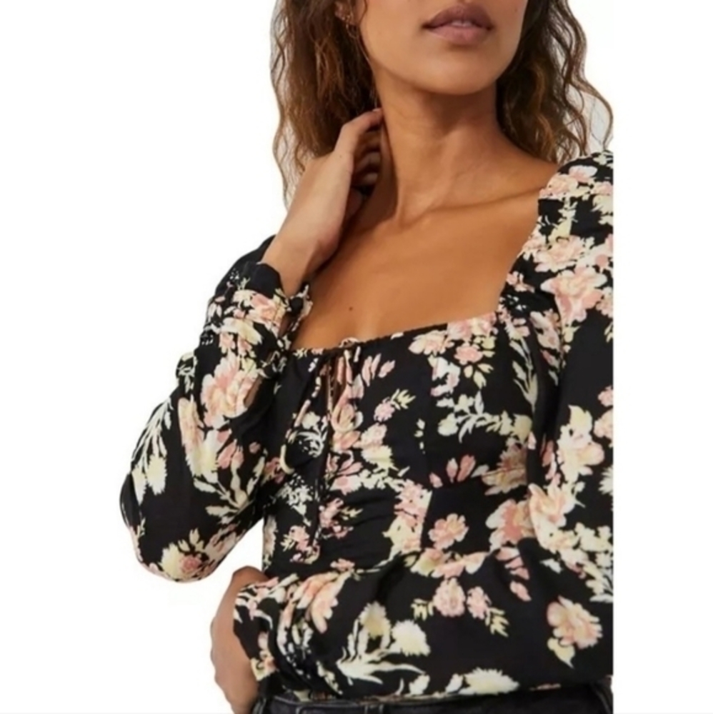 Free People Hilary Printed Top Black Combo NWT - Picture 2 of 8